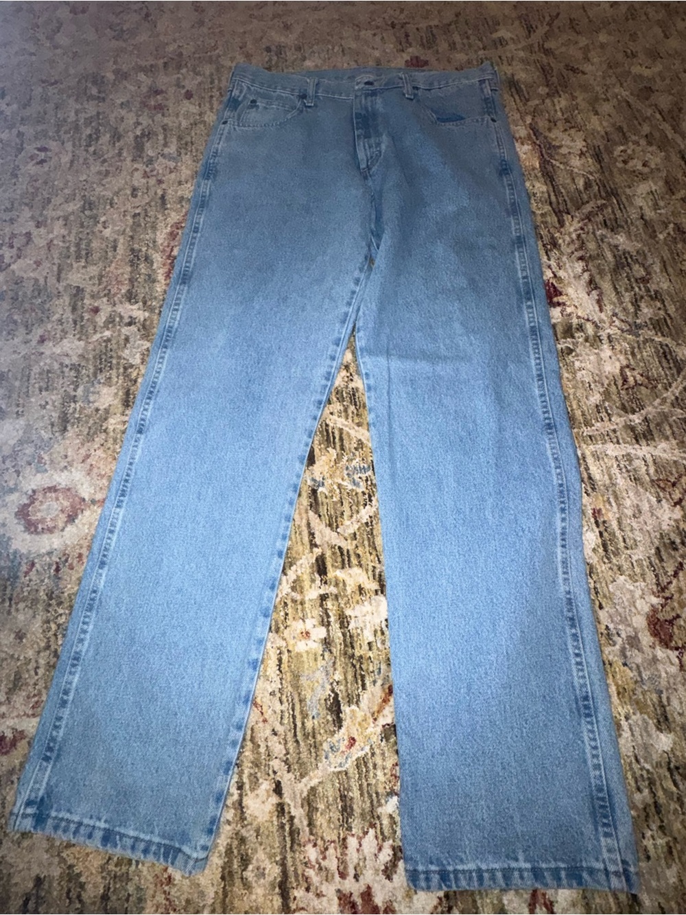 Wrangler Light Blue Straight-Leg Women's Jeans